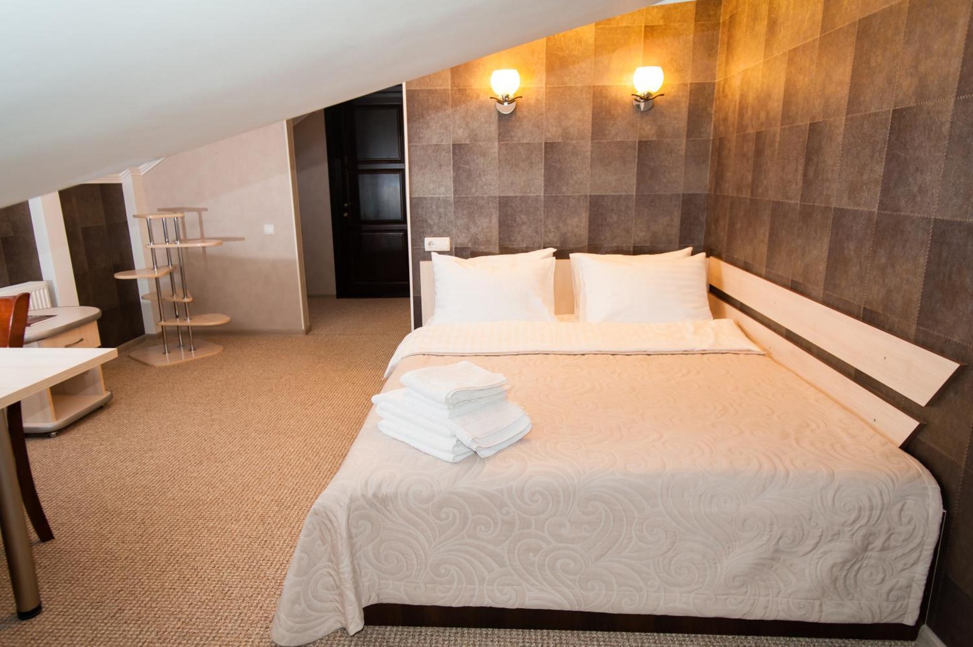 Harvest Hotel Vinnitsja Eksteriør billede