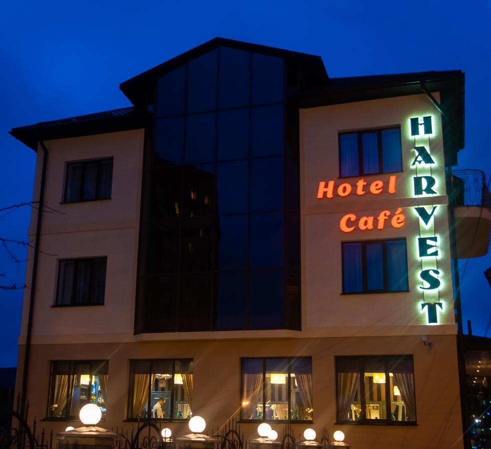 Harvest Hotel Vinnitsja Eksteriør billede